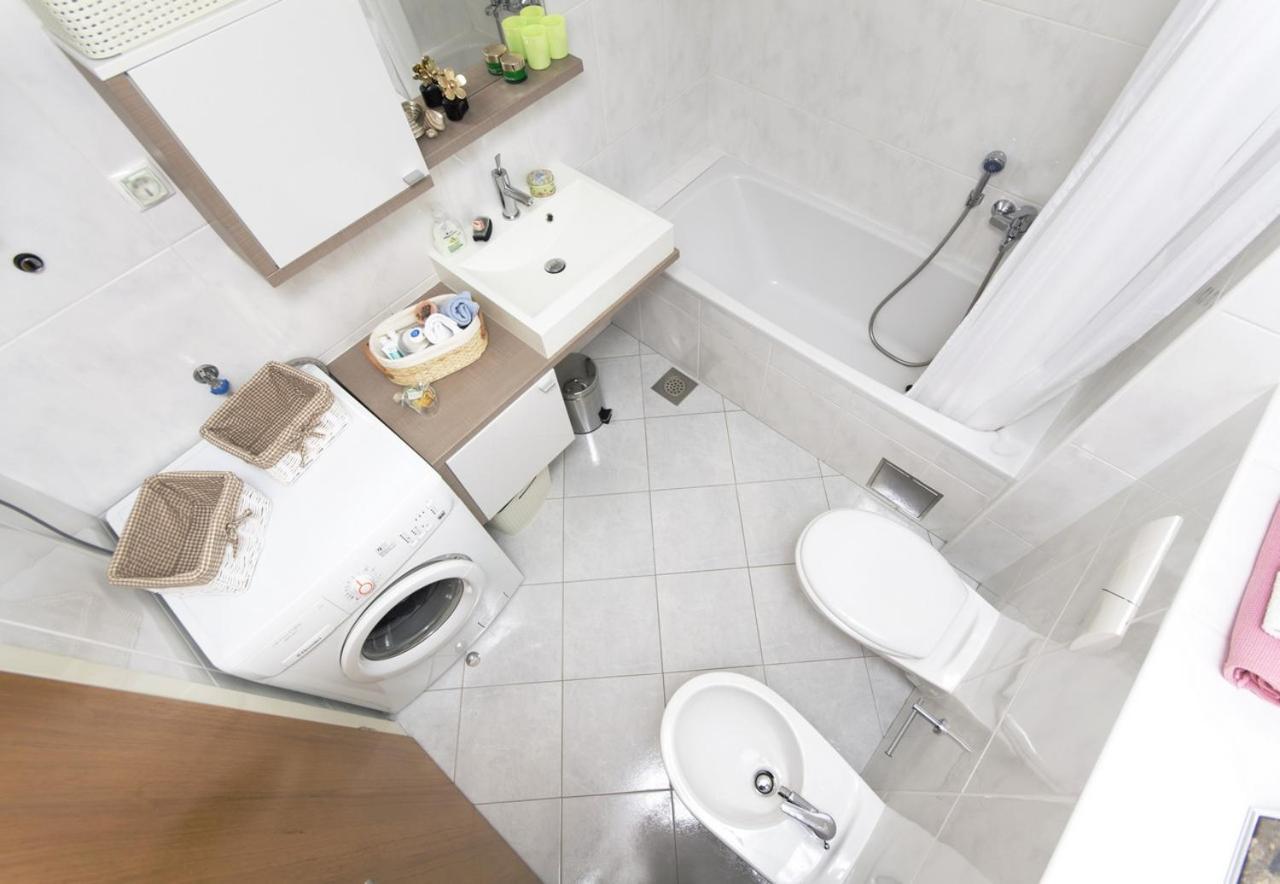 Apartment Zovko Макарська Екстер'єр фото